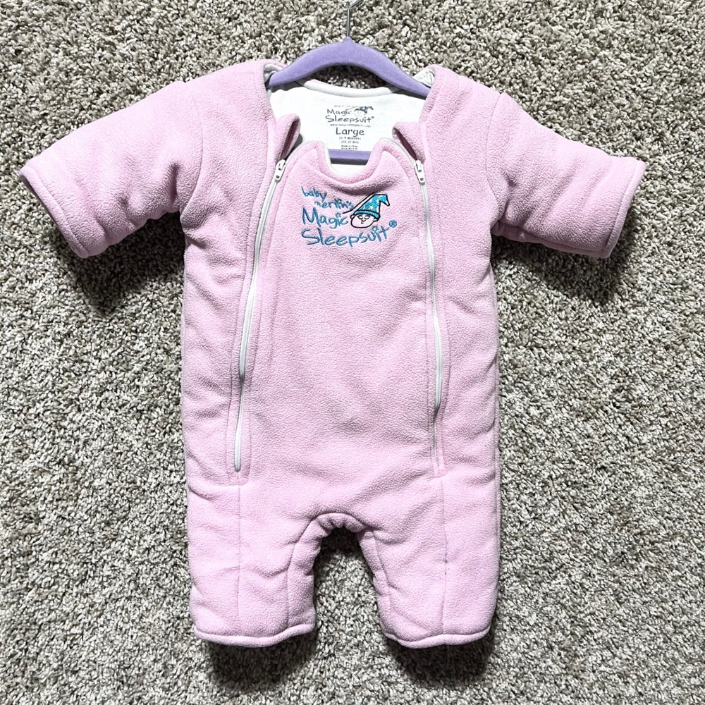 Merlin's Magic Pink Fleece Double Zipper Sleep Suit in Size Large (6-9 Months)